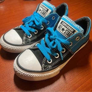 Converse CTAS Axel mid blue black color block sneakers sz 11 juniors